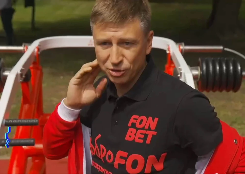 Фигурист Алексей Ягудин приехал на открытие инклюзивной площадки в Туле