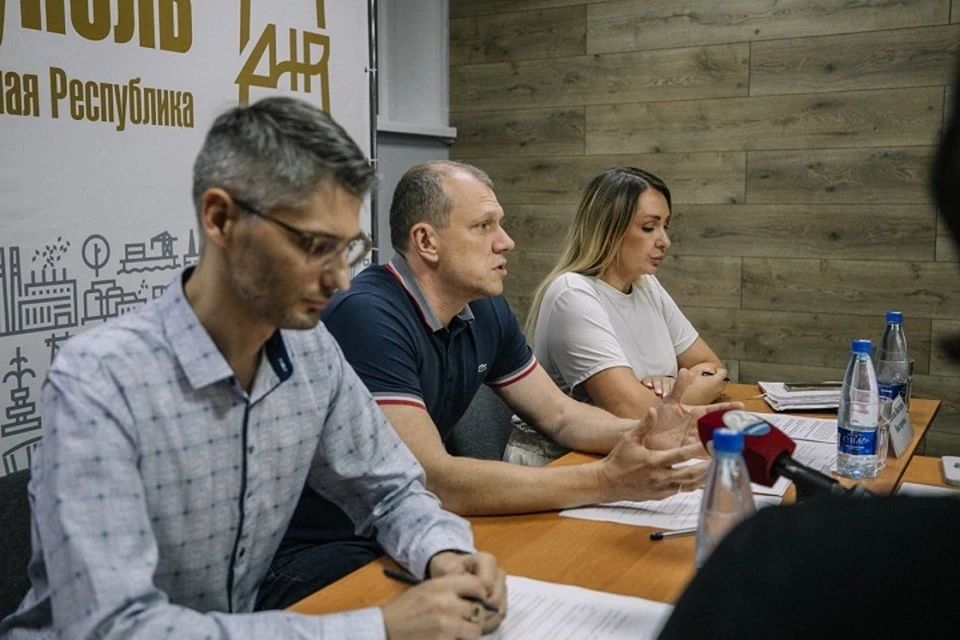 Общественный совет станет важным инструментом для оперативного выявления и решения наиболее острых проблем, волнующих жителей Мариуполя. Фото: ТГ/Кольцов