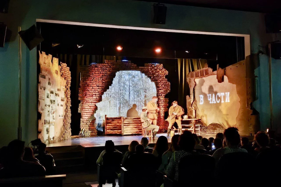 Впервые в истории СевТЮЗа открытие прошло сразу на двух сценах. Фото: @cultura_sevastopol