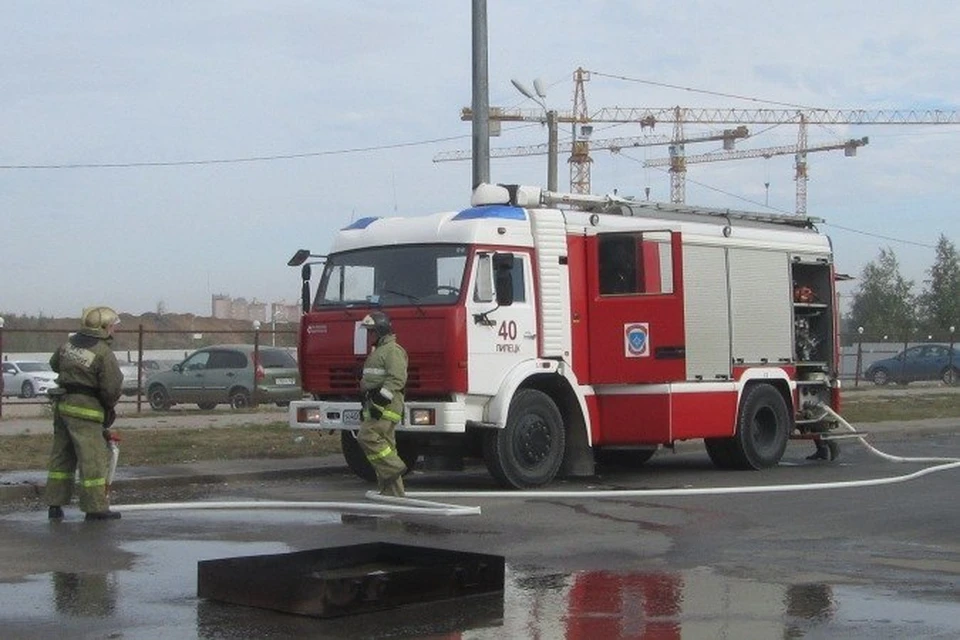 От пожара пострадали мебель и документы.