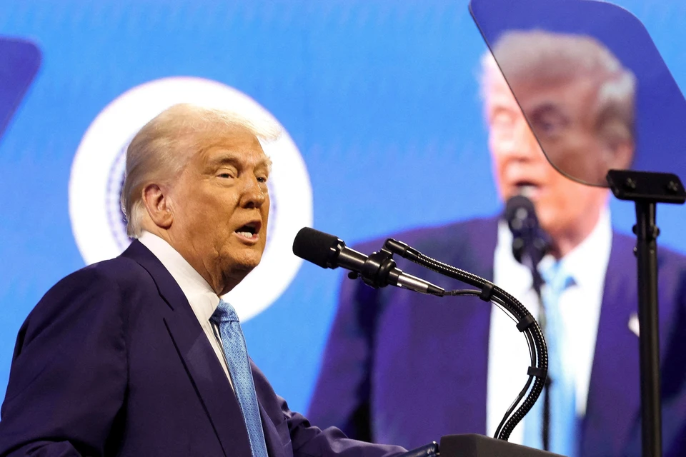 Белый дом: Трамп хочет самостоятельно принимать решения по санкциям против РФ