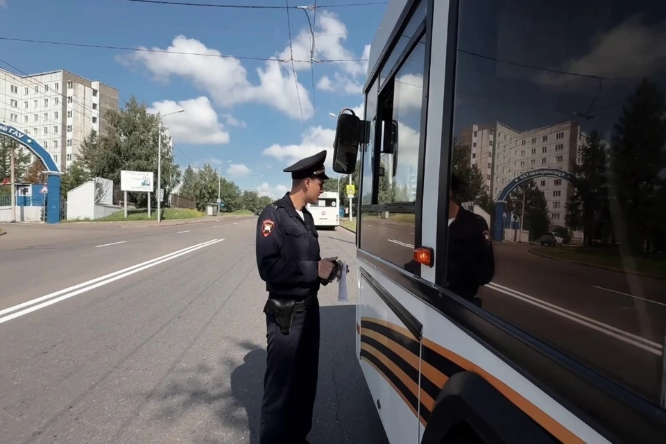 Фото: стоп-кадр видео Госавтоинспекции