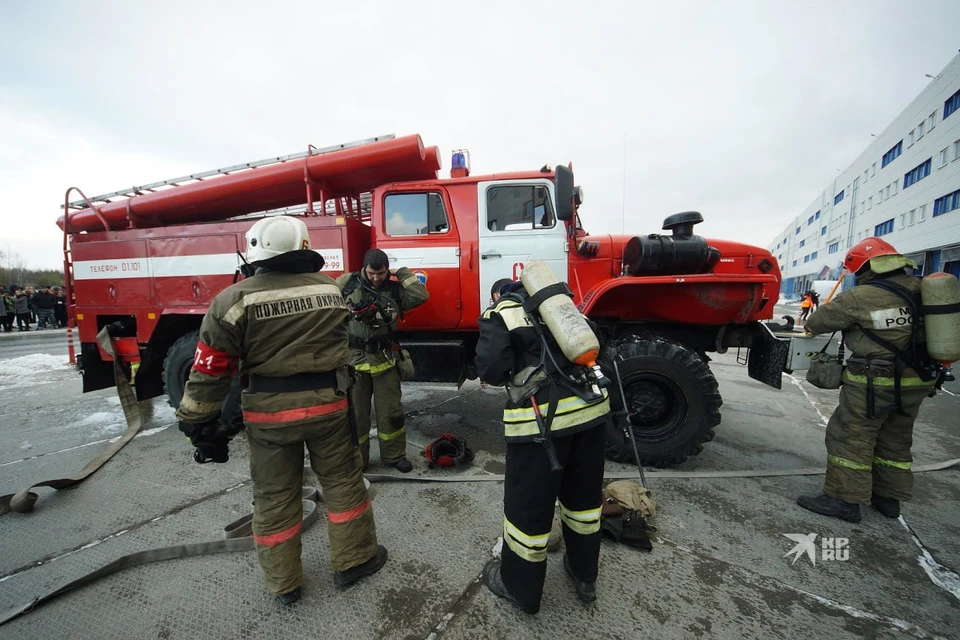 Пожар тушили две единицы техники и шесть человек личного состава