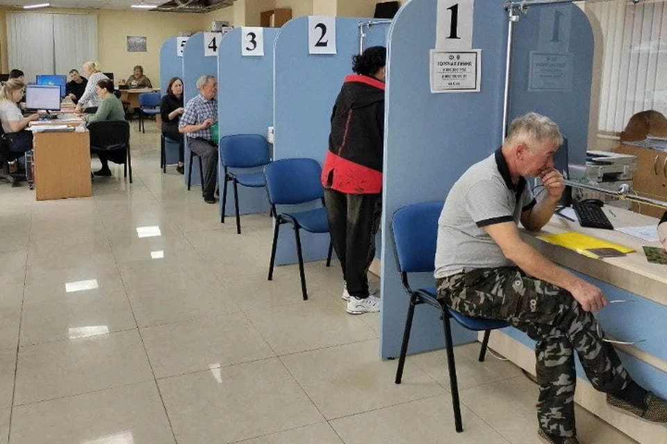 Более 120 тысяч работающих пенсионеров ДНР будут получать повышенную пенсию. Фото: ОСФР по ДНР