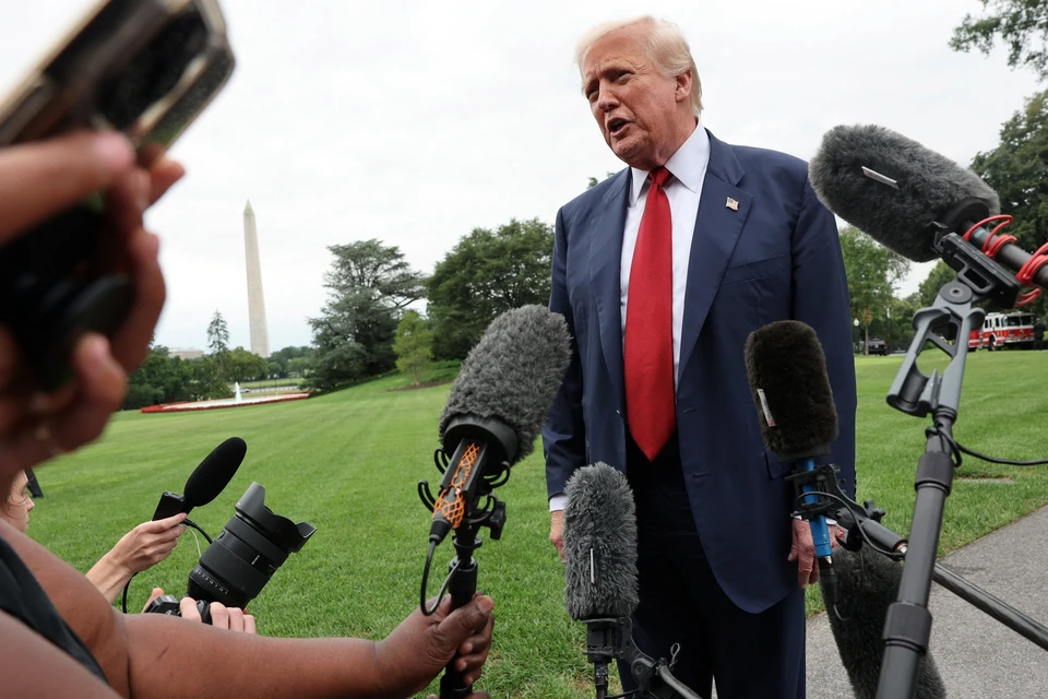 Трамп допустил возможность введения санкций против Китая за его торговлю с РФ