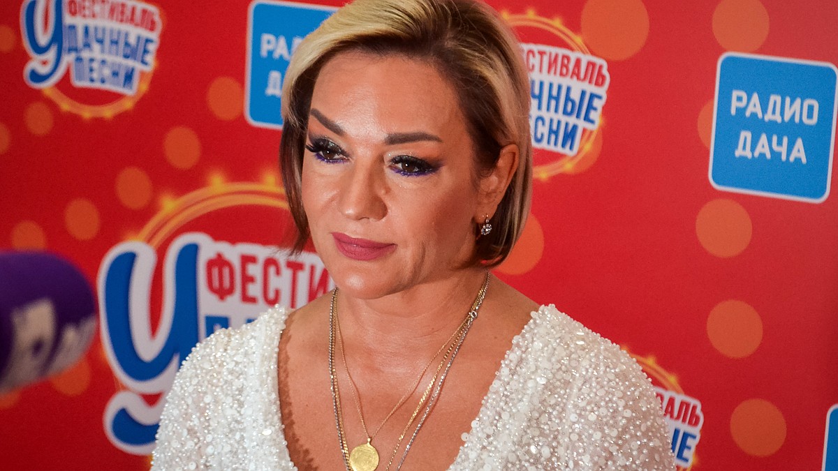 Әуесқойлардың қысқаша порно видеолары Орыс үйдегі секс