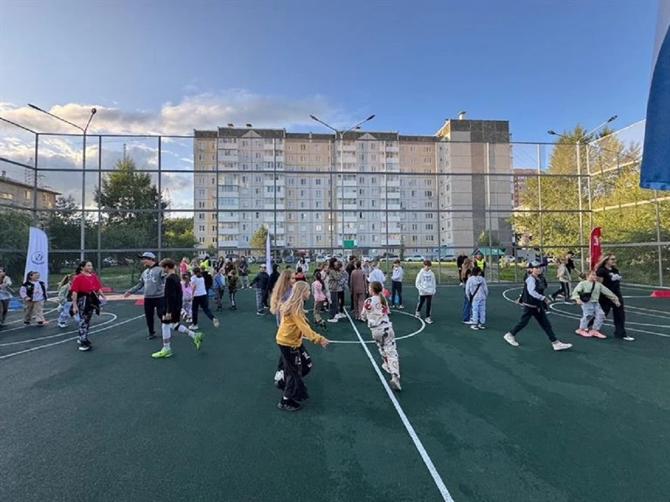 В Красноярске появилась новая спортплощадка. Фото: краевое правительство