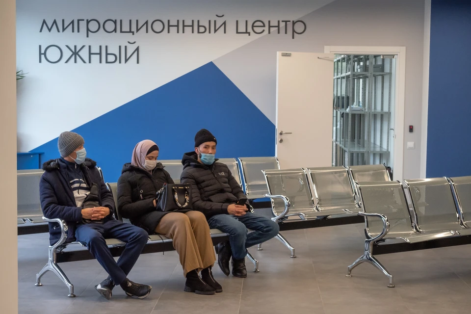 В РФ изменятся госпошлины для мигрантов с 1 сентября
