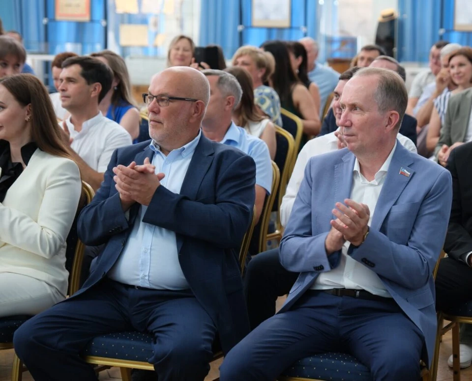 В рамках праздничного приема состоялось вручение ведомственных наград