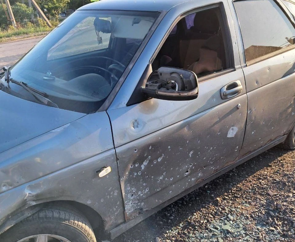 Повреждены жилые дома и автомобили. Фото Telegram-канала губернатора Белгородской области