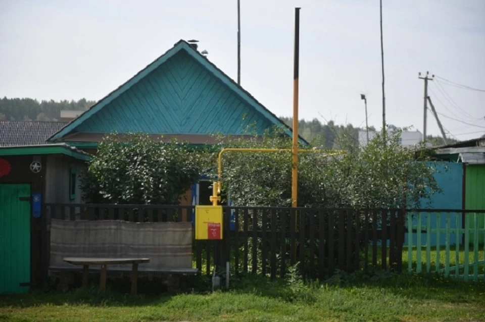 Мужчина пришел в гости к матери и там убил родного брата.