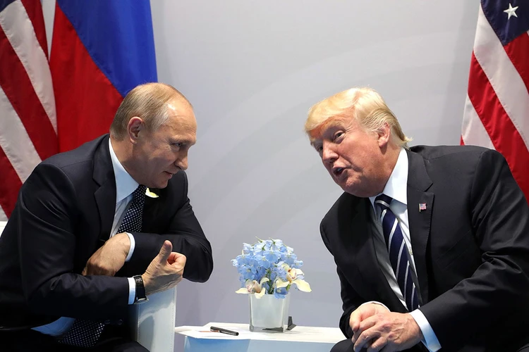 Путин победит в тот самый момент, когда приземлится на Аляске: какие прогнозы делает Запад накануне саммита Россия-США