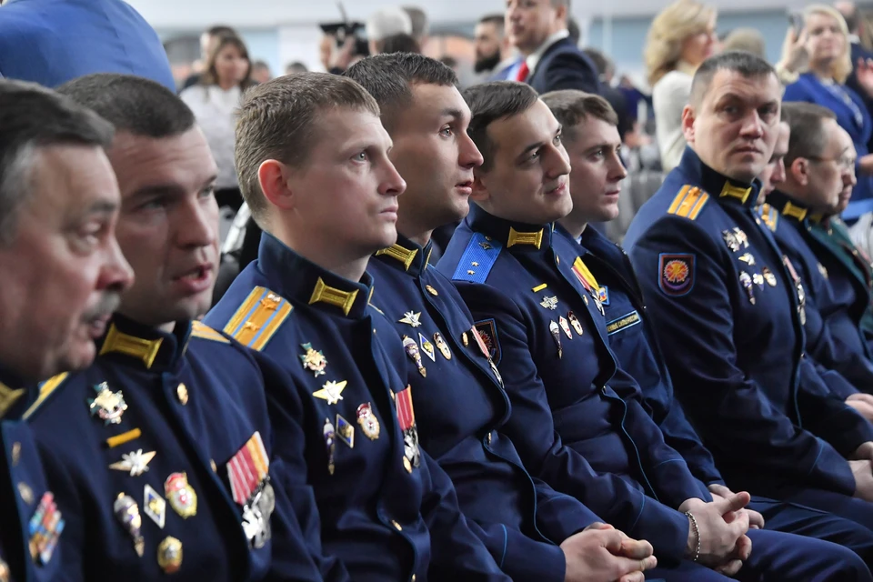 Для военнослужащих и граждан, выполняющих задачи в зоне проведения СВО, власти Севастополя ввели более 15 льгот. Фото: архив "КП"