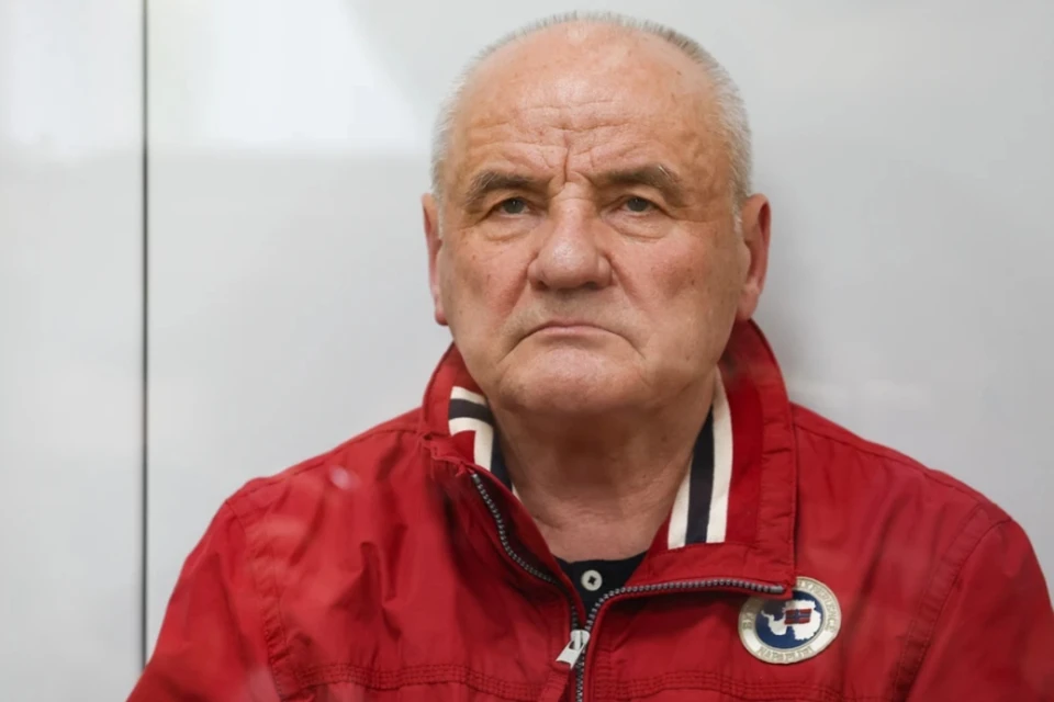 Экс-замминистра обороны Попова обвиняют по пяти статьям УК. Фото: Сергей Булкин/ТАСС.