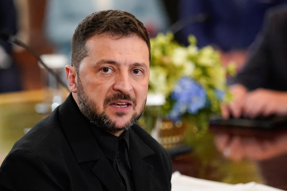 Зеленский ответил на вопрос о статусе русского языка на Украине: не учел исторических уроков Лаврова