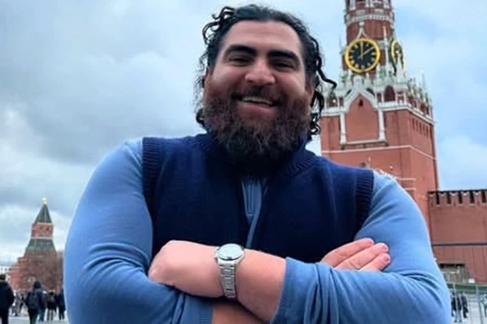 Блогера задержали, когда он прятался в багажнике. Фото: страница Маркаряна в социальной сети.