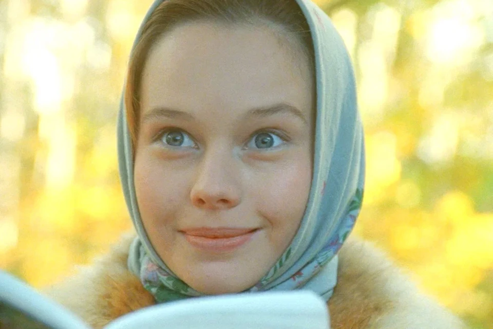 Актриса Елена Корикова в фильме "Барышня крестьянка" 1995 г.