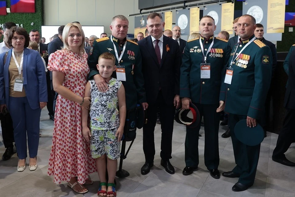 В региональной кадровой программе участвуют 104 человека. Фото: сайт правительства Ростовской области