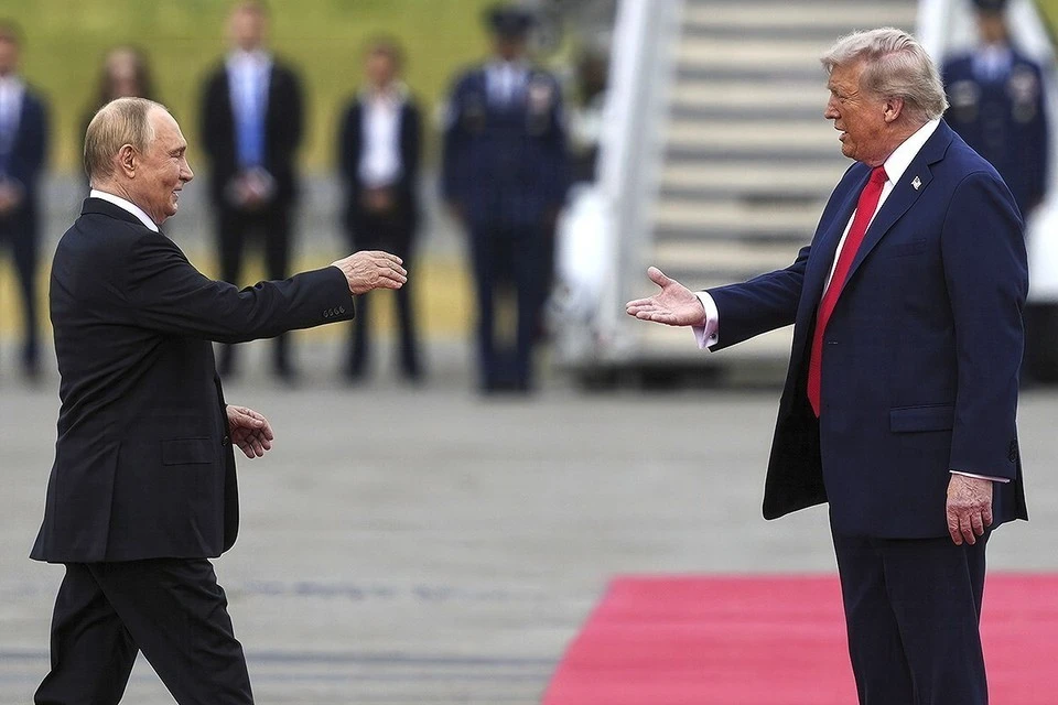 CNN: Путин и Трамп считают Европу преградой для установления мира на Украине. Фото: EAST NEWS/AP/FOTOLINK