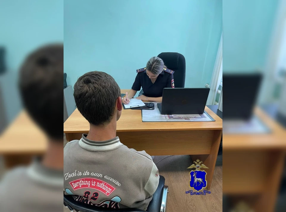Сейчас мальчика уже передали законному представителю.