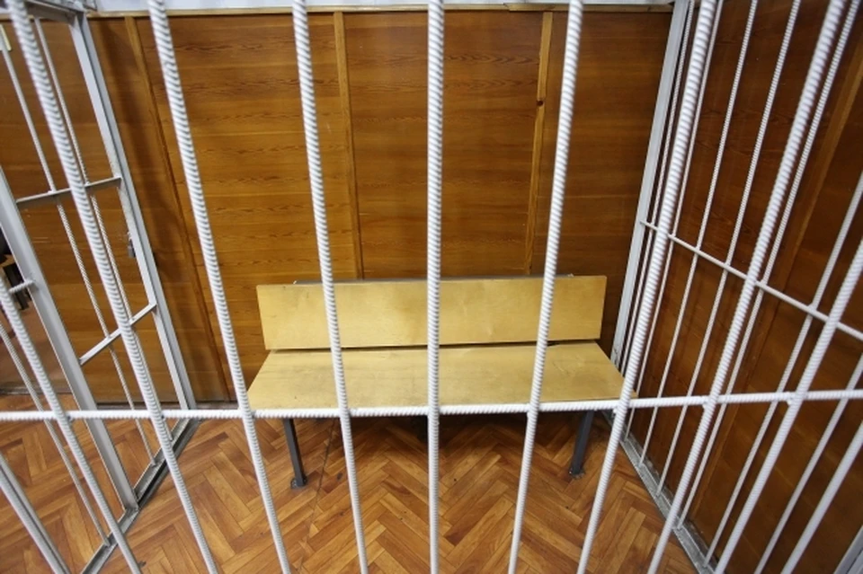 Житель Комсомольска ударил нового знакомого ножом в живот и сбежал