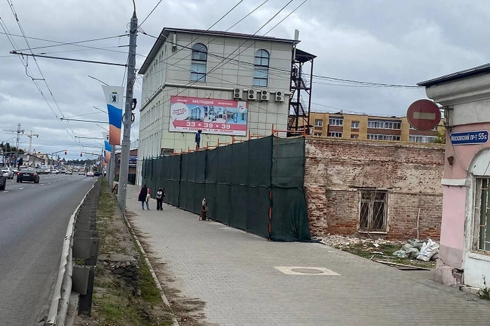 Собственник памятника законсервирует здание.