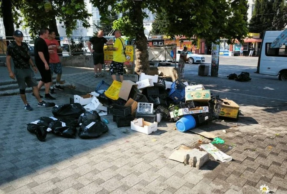 Развалки отправляются на помойки. Фото: sev.gov.ru