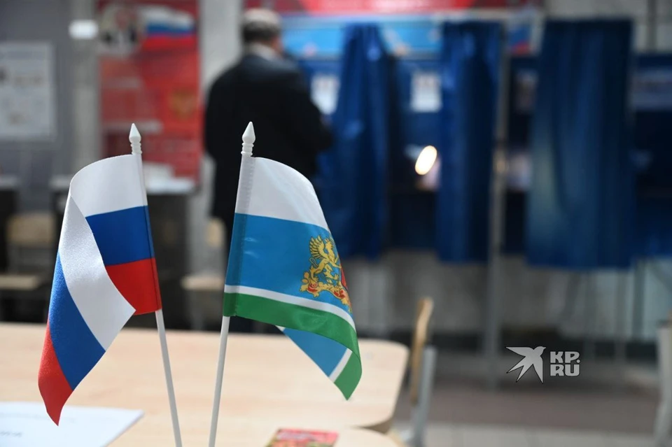 К концу второго дня голосования явка в целом по избирательному округу составила 31,04%