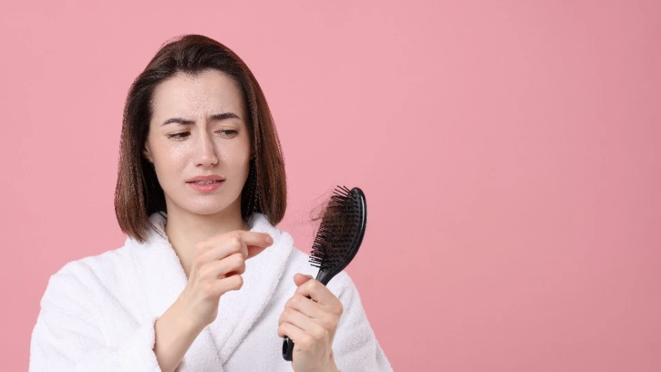 Гинеколог-эндокринолог Гусев: волосы могут выпадать из-за дефицита железа