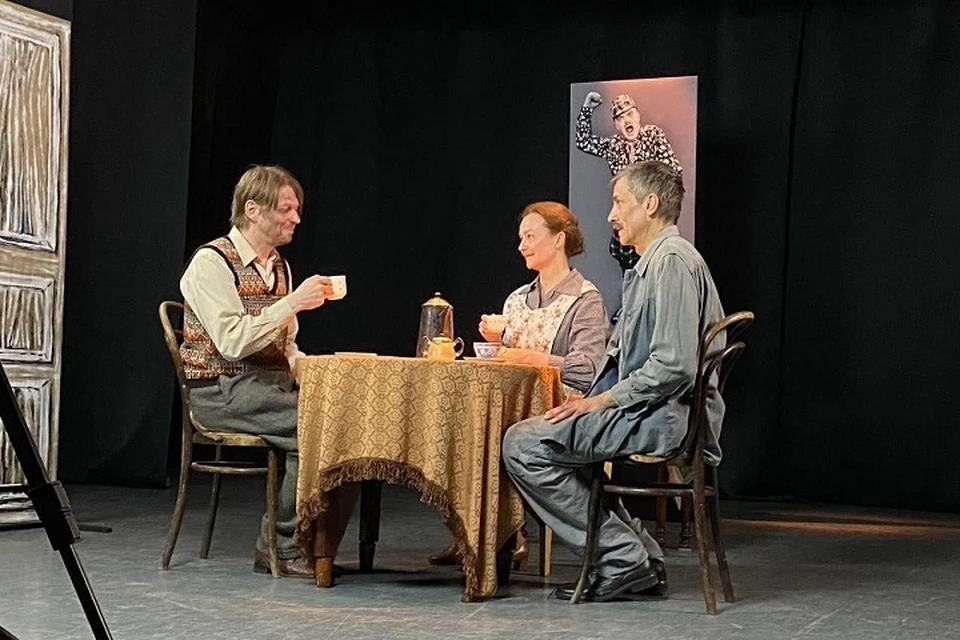 Мариуполь и Санкт-Петербург представили совместный спектакль «Предупреждение». Фото: ТГ/Побратимство Петербурга и Мариуполя