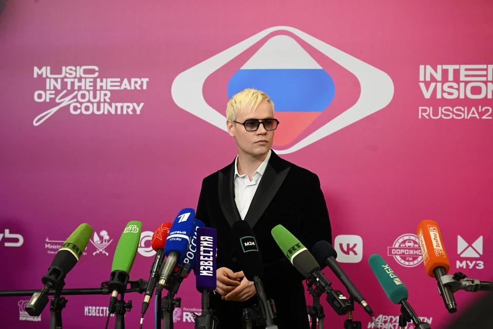 В Кремле оценили решение SHAMAN снять себя с конкурса «Интервидение»