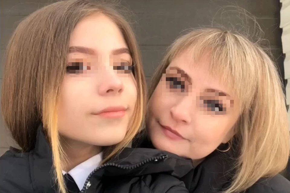 Мама иногда выкладывает фото с дочерью на своей странице в соцсети