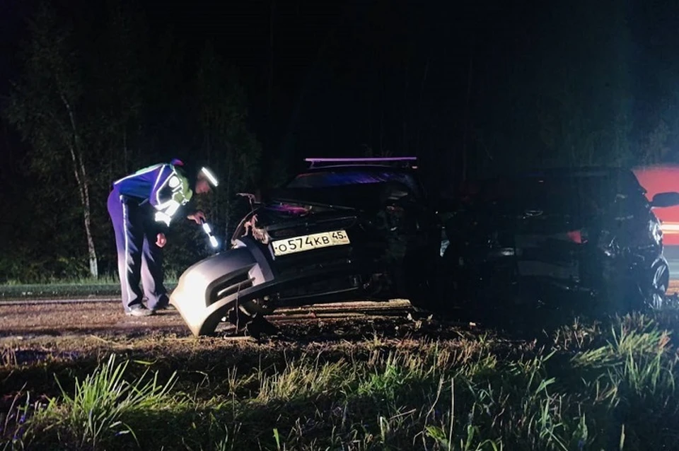 В аварии пострадали водитель и пассажиры автомобиля Chevrolet. Фото: Госавтоинспекция Свердловской области