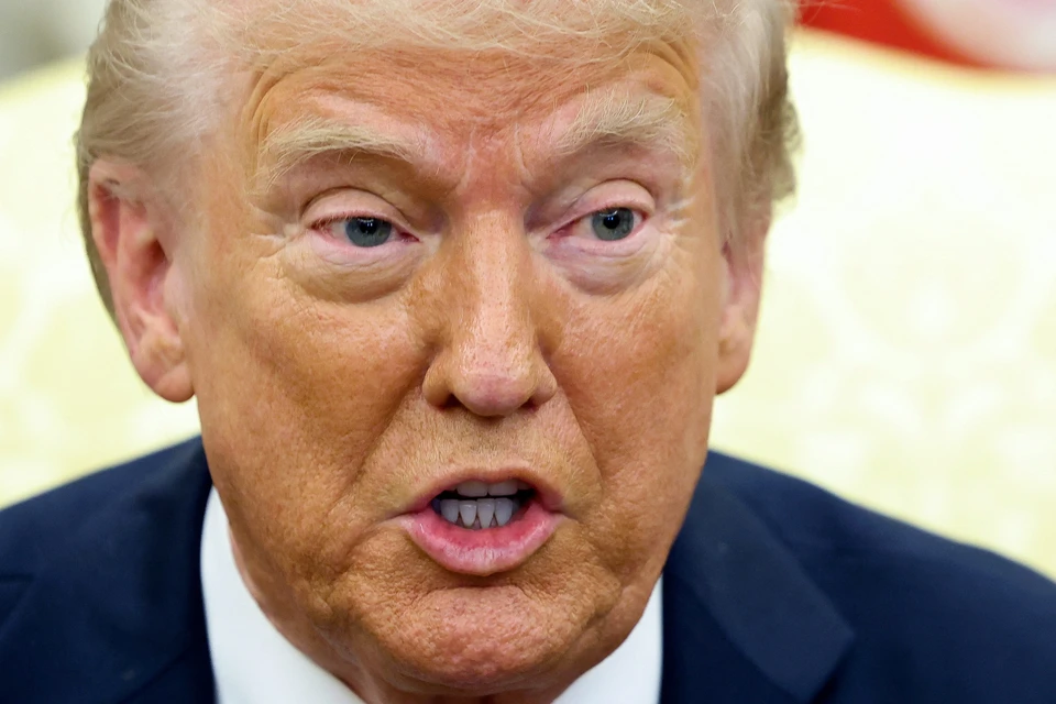 Трамп намерен ввести пошлины в 100% на импорт фармацевтики