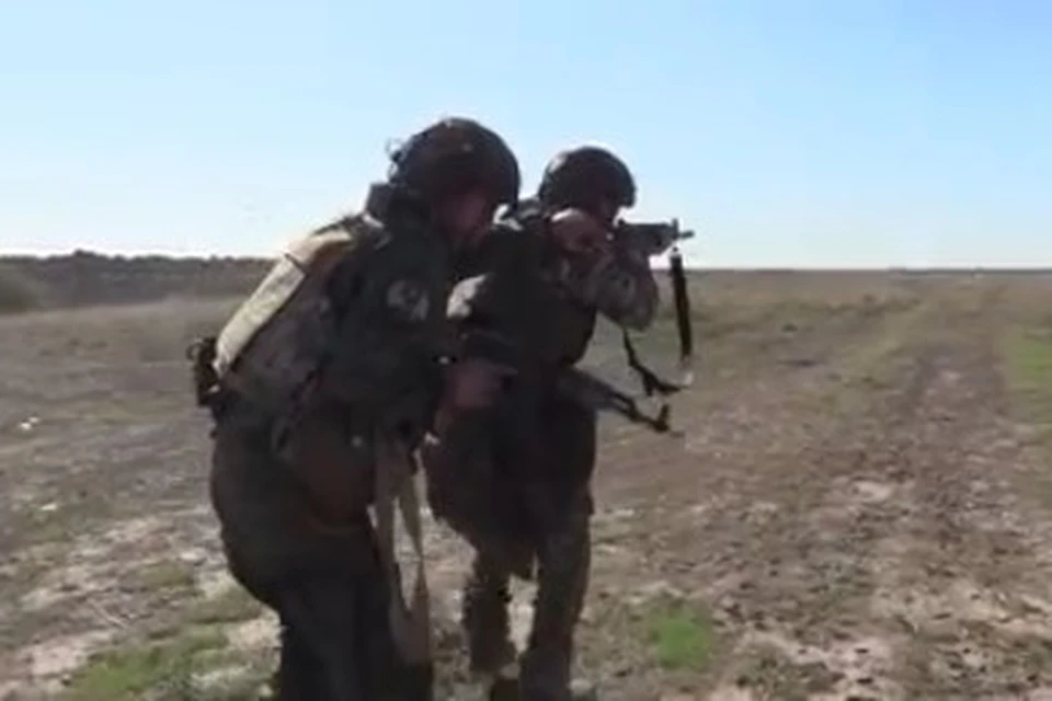 Штурмовики ВС РФ оттачивают слаженные действия на полигонах Запорожской области