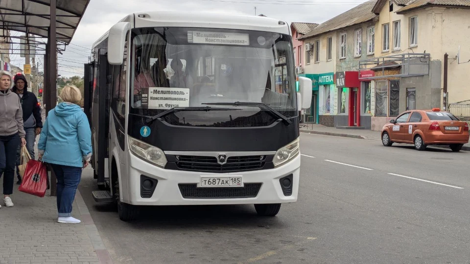 В утренние часы запущены новые автобусы. Фото - тг-канал Сергея Золотарева