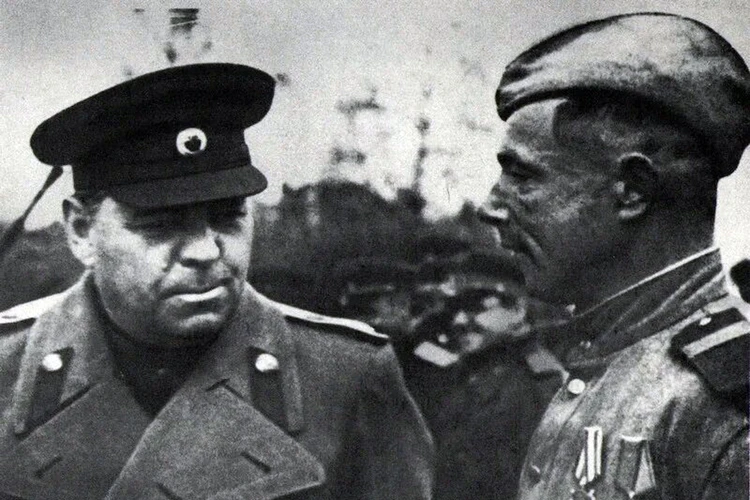 Сталин тайно слал деньги отцу-священнику маршала Василевского