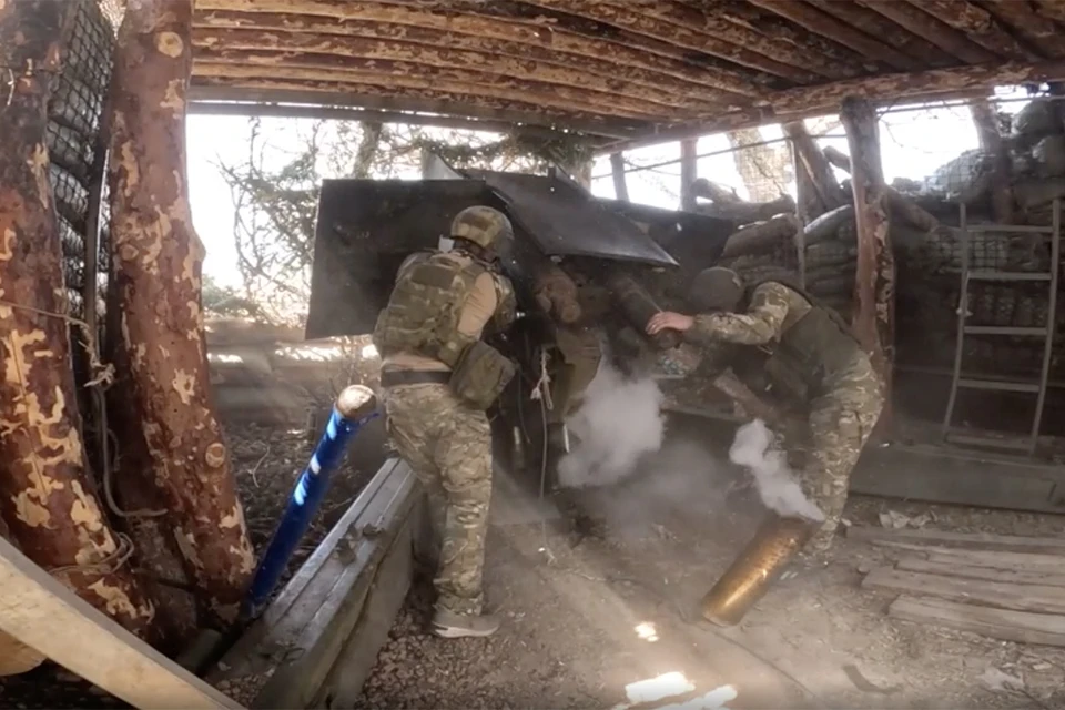 Подразделения Ивановского соединения ВДВ продолжают оттеснять противника всё дальше от Часов Яра