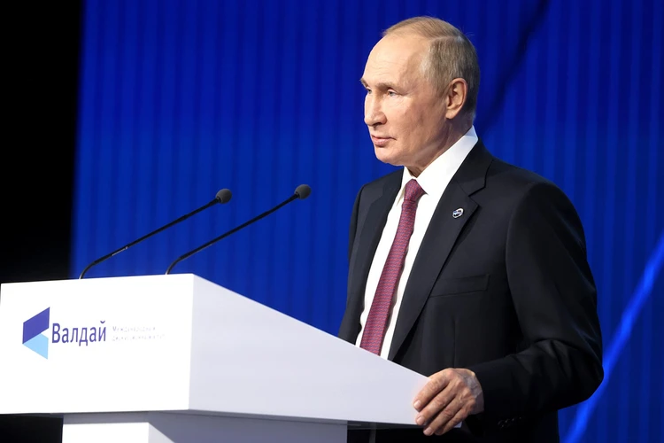 Владимир Путин обратится к россиянам и миру на форуме «Валдай»: трансляция важнейшей речи
