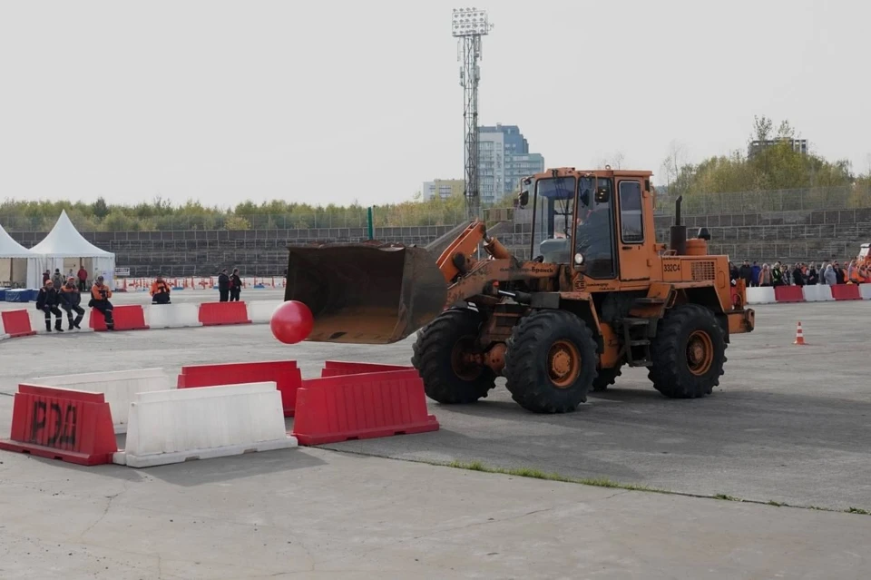 В Нижнем Новгороде прошел конкурс среди лучших дорожных предприятий. ФОТО: телеграм-канал Юрия Шалабаева.