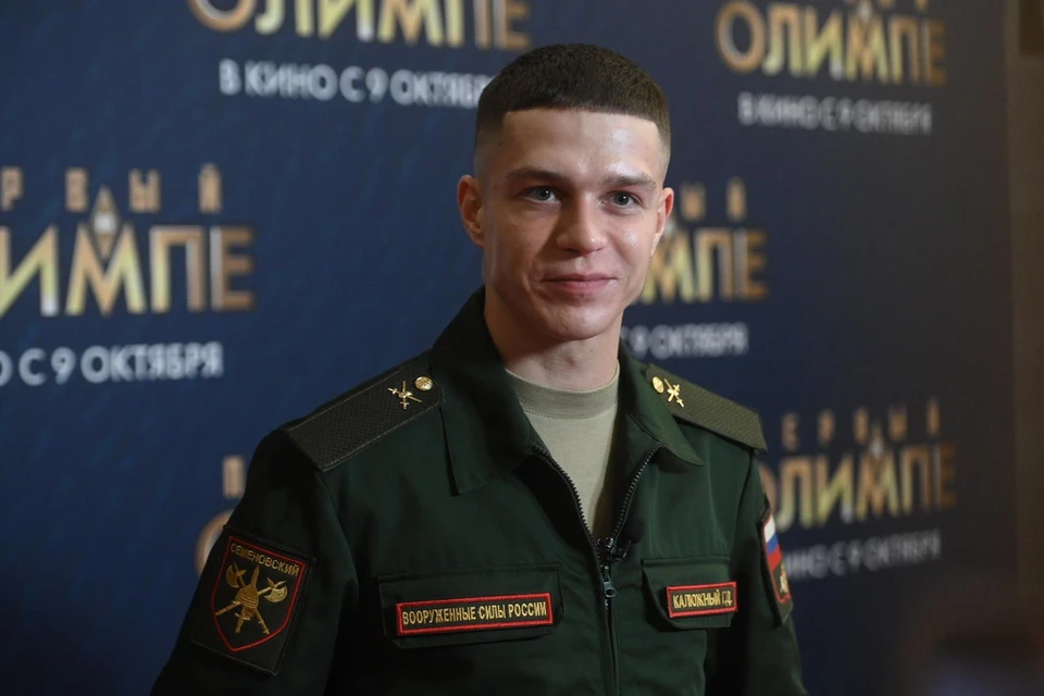 Глеб Калюжный вновь отпросился в "увал" ради премьеры своего фильма.