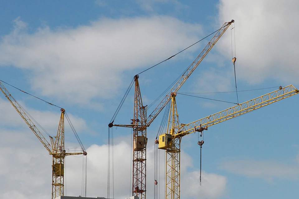 Сейчас ведется подготовка строительной площадки