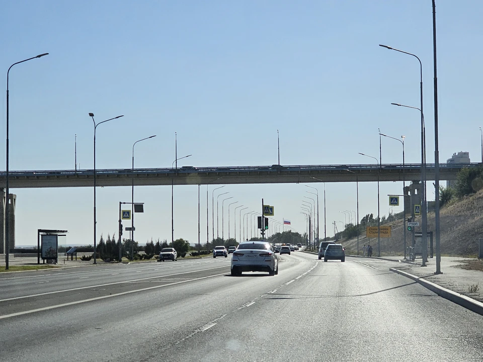 Парковаться на Нулевой и Первой продольной в день матча запретят.