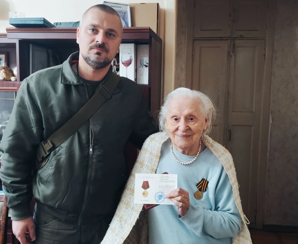 Вместе с матерью Галина Михайловна Янкова ухаживала за ранеными в госпитале, помогала им возвращаться в строй. Фото: соцсети