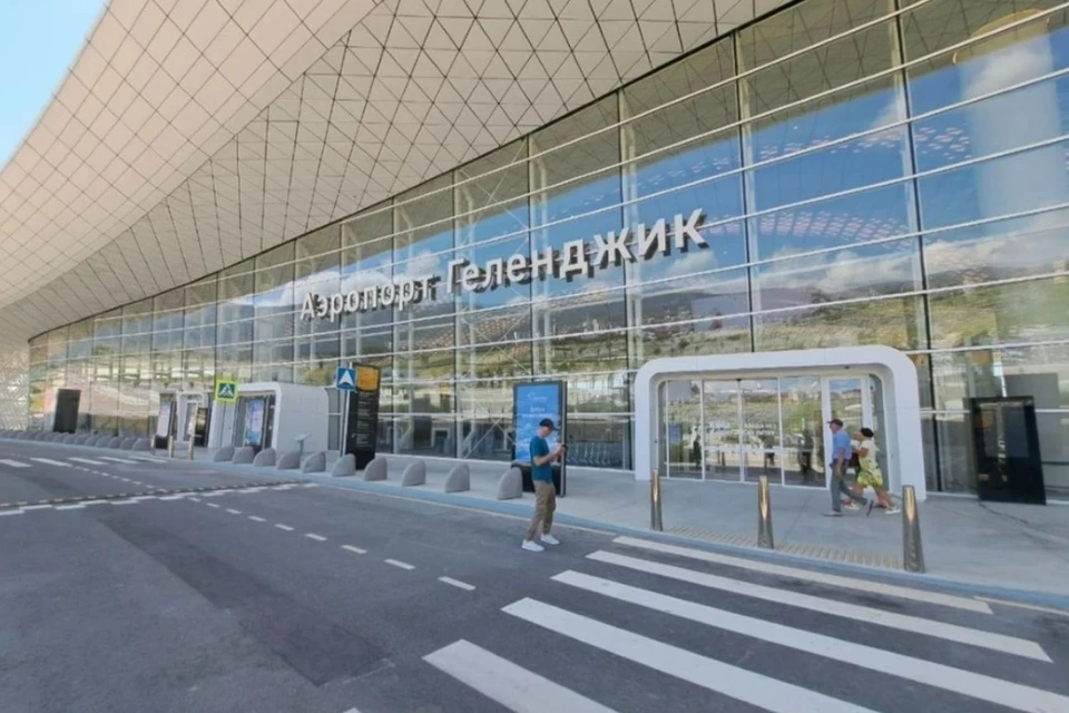 Временные ограничения ввели в аэропорту Геленджика