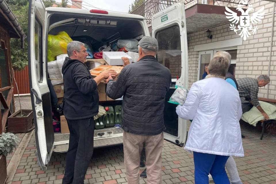 В Херсонскую область доставили теплые вещи и продукты из Новороссийска Фото: администрация ХО