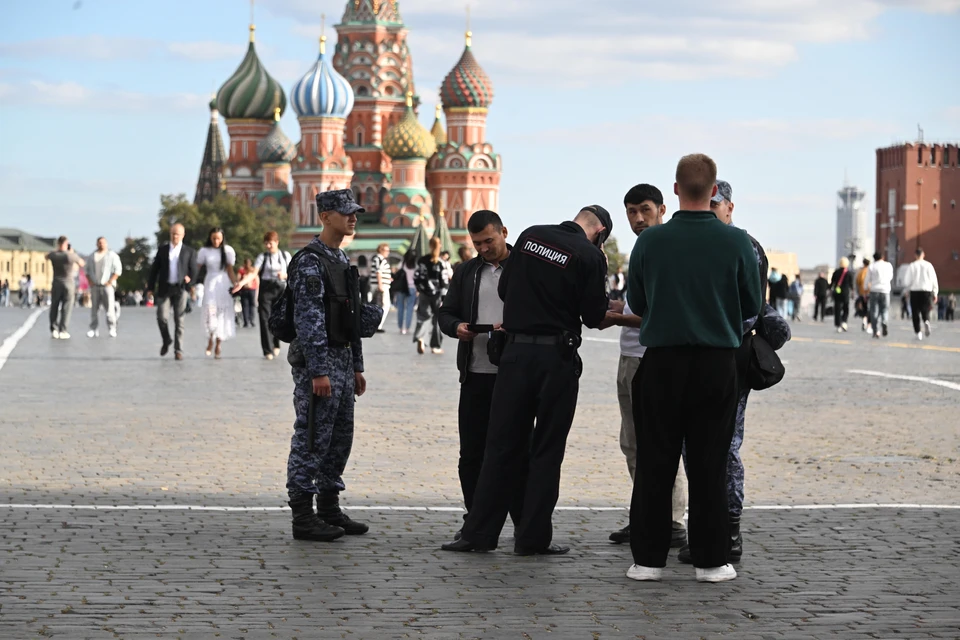 Правило об ограничении пребывания в России распространяется и на членов семей мигрантов, обучающихся в стране