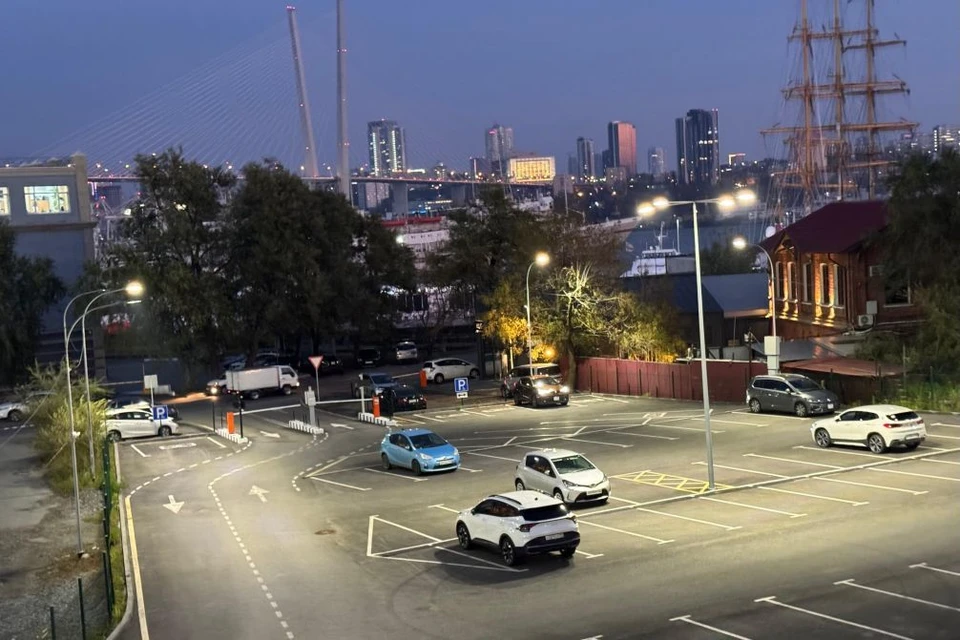 Услугами парковок на Шуйской и Корабельной Набережной водители воспользовались более 2400 раз.