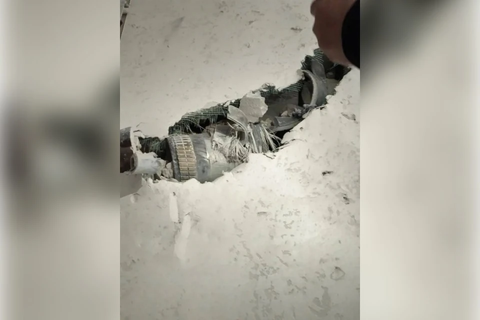 ВСУ ежедневно обстреливают Новую Каховку, остаются и неразорвавшиеся снаряды. Фото: тг-канал Владимира Оганесова