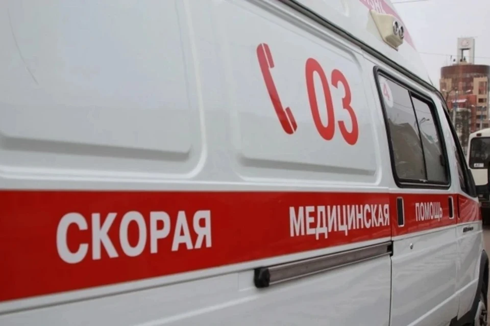 В Алуште мужчина упал с подпорной стены в колодец